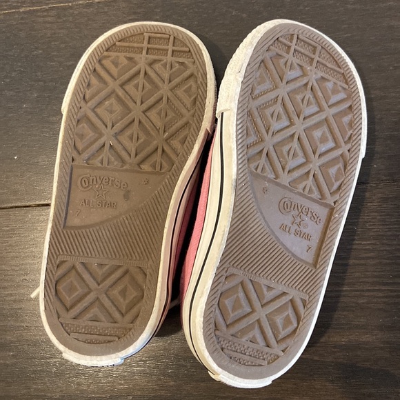 Converse Allstar low infants size 7 - Picture 4 of 5